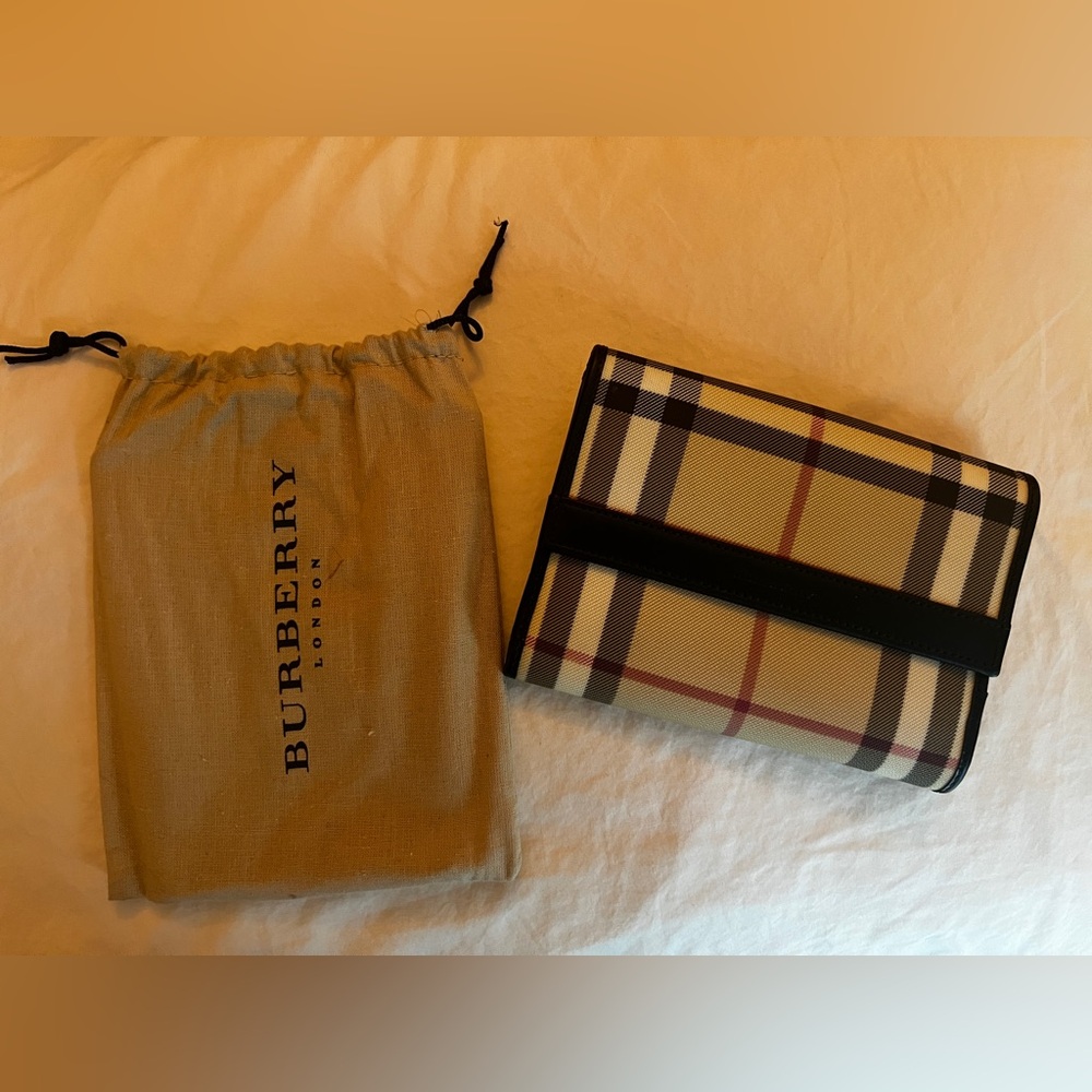Small Authentic Burberry Wallet